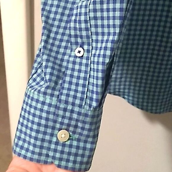 American Eagle Seriously Soft Classic Fit Shirt.. - Picture 3 of 7